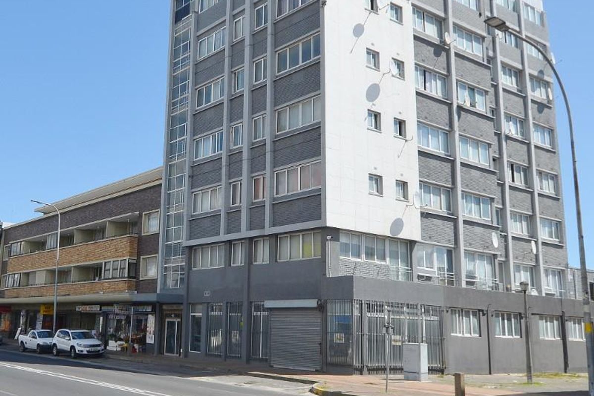 Investment Apartment Block for Sale in Parow - Zero-Rated VAT Opportunity - Photo 3