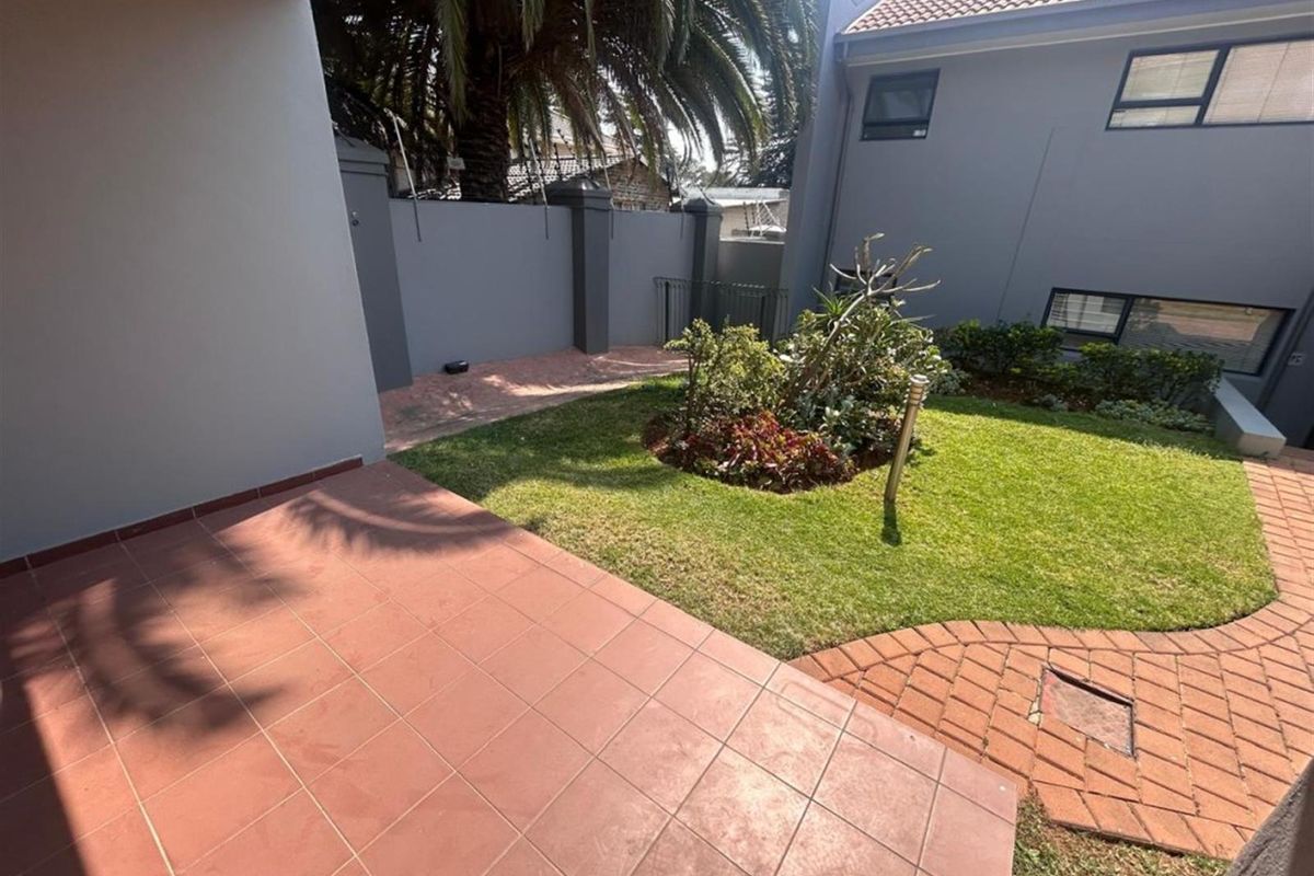 Perfect Start for First-Time Buyers! - Photo 2