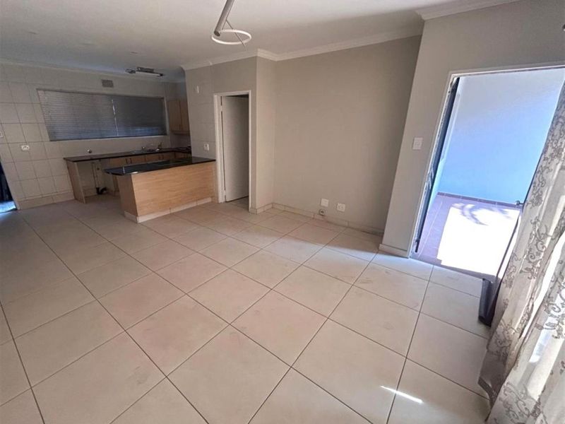Perfect Start for First-Time Buyers! - Photo 4