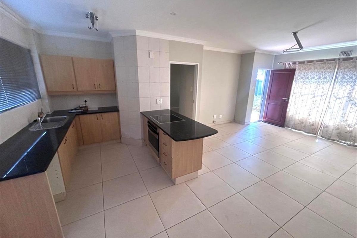 Perfect Start for First-Time Buyers! - Photo 3