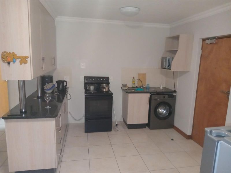 Spacious 2 Bedroom Apartment in Lunnon Road, Hillcrest - Photo 5