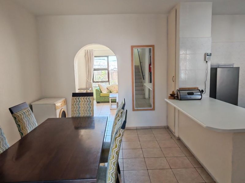 Beachfront Investment! Furnished Townhouse For Sale in Margate, KwaZulu Natal - Photo 10