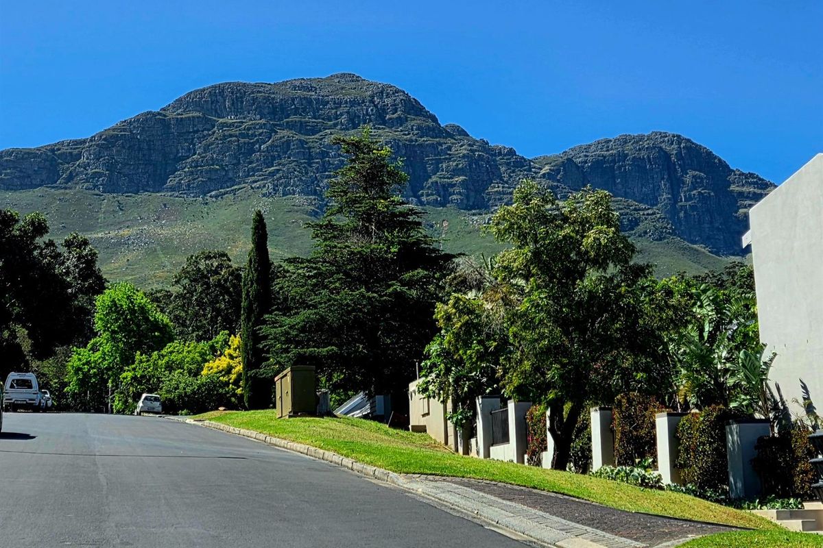 A Golden Opportunity Awaits: Prime Vacant Land in Prestigious Golden Hill - Photo 4