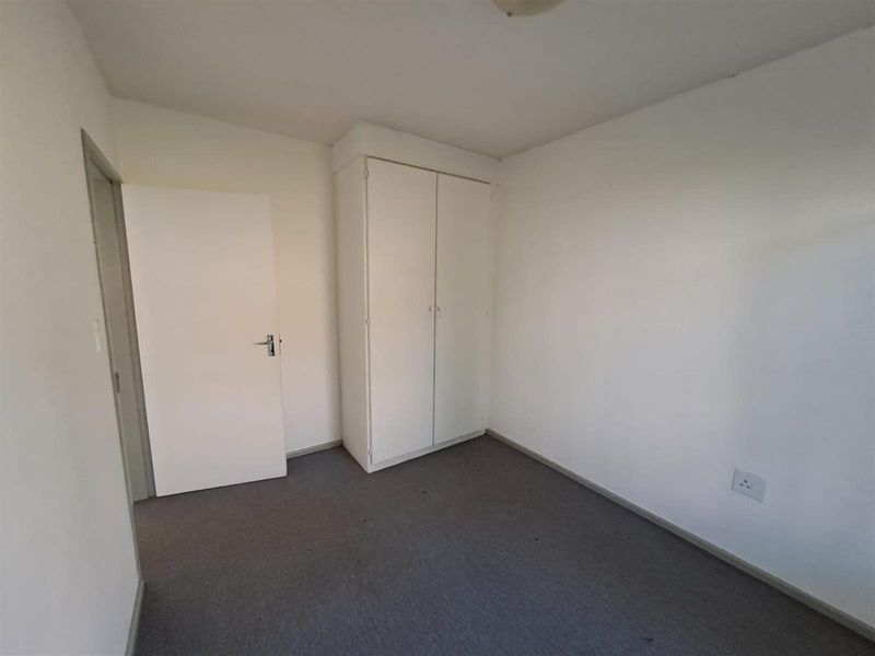 2 Bed Apartment in Radiokop with amenities - Photo 7