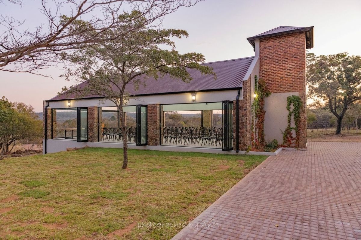 Exceptional Self-Catering Guest Retreat and Wedding Venue on small Game-Fenced Bushveld Haven - Photo 3