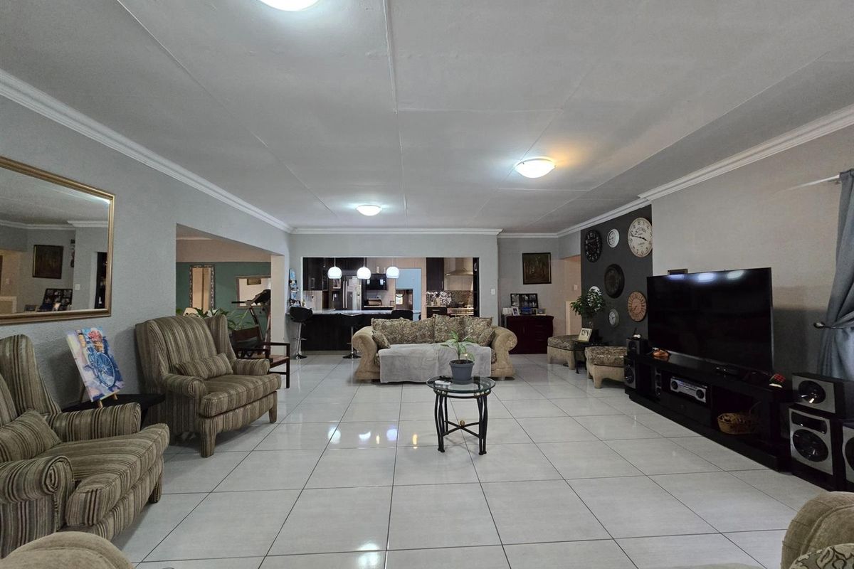 Modern Family Sanctuary with Space, Style, and Dual Living - A Home That Truly Has It All! - Photo 4