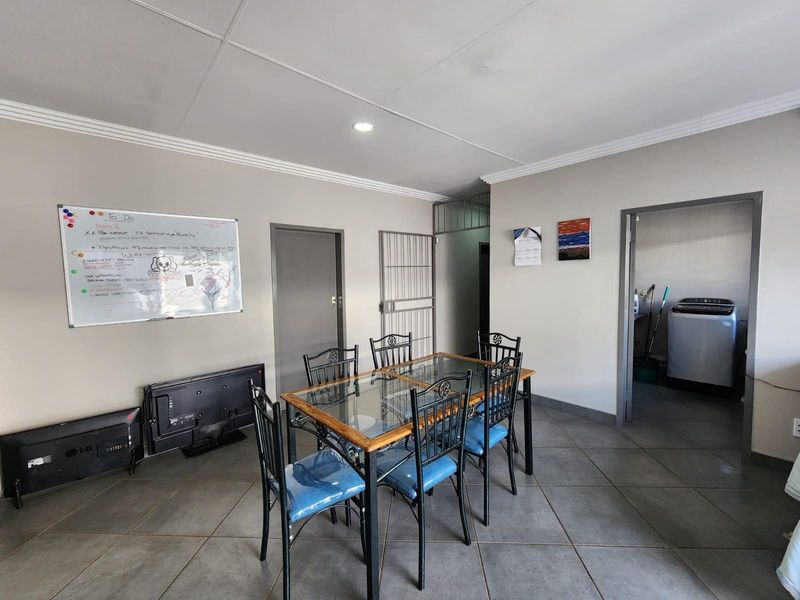 Neat Renovated Freestanding 3 Bedroom Home with 1 Bedroom Flat ,with big yard for sale. - Photo 3
