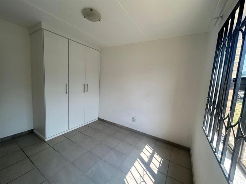 Apartment For Sale in Albertsdal, Alberton - Photo 8