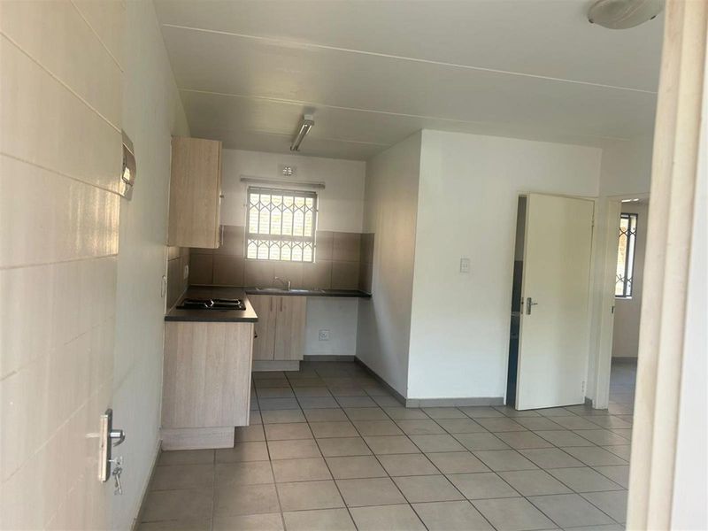 Apartment For Sale in Albertsdal, Alberton - Photo 3