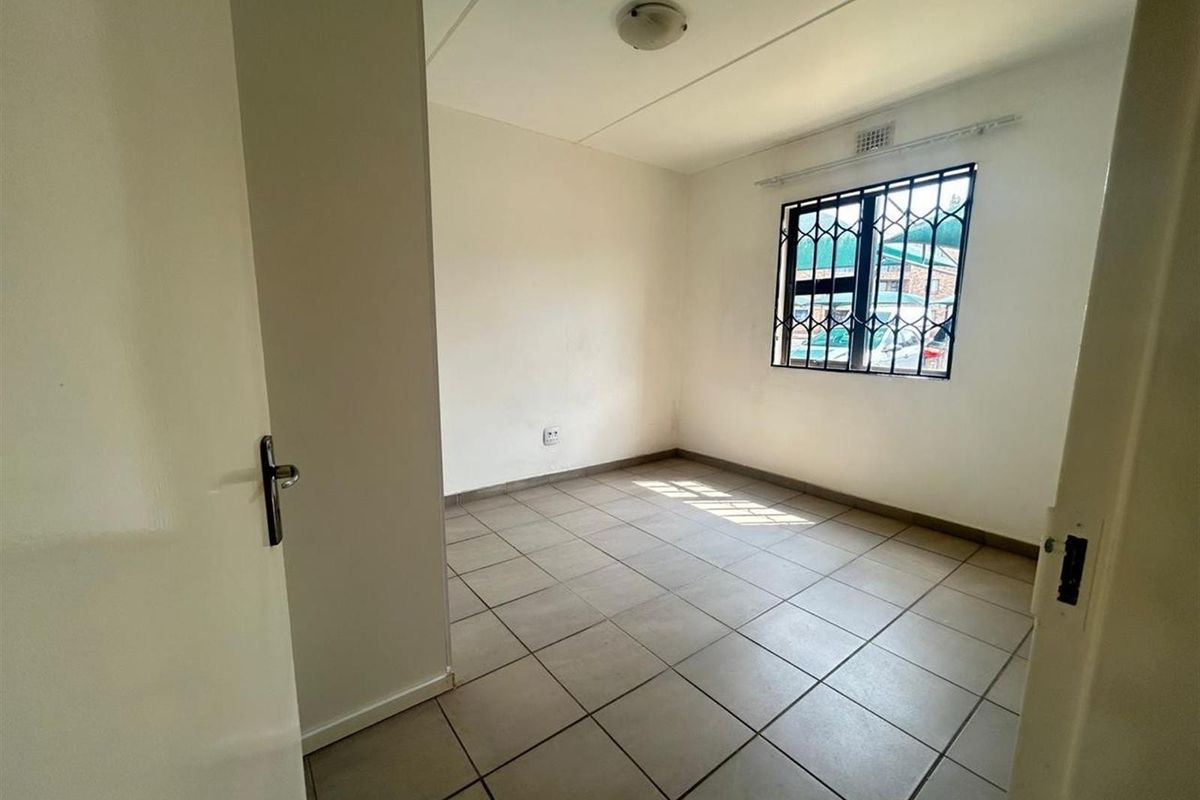 Apartment For Sale in Albertsdal, Alberton - Photo 5