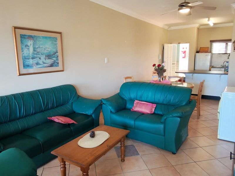 Ground Floor Apartment For Sale in Margate, KwaZulu Natal - Photo 5