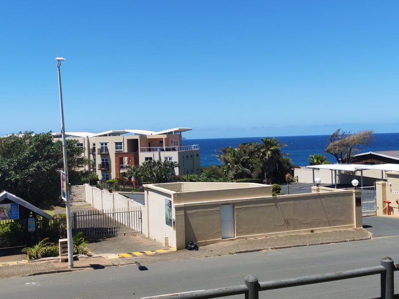 Ground Floor Apartment For Sale in Margate, KwaZulu Natal - Photo 4