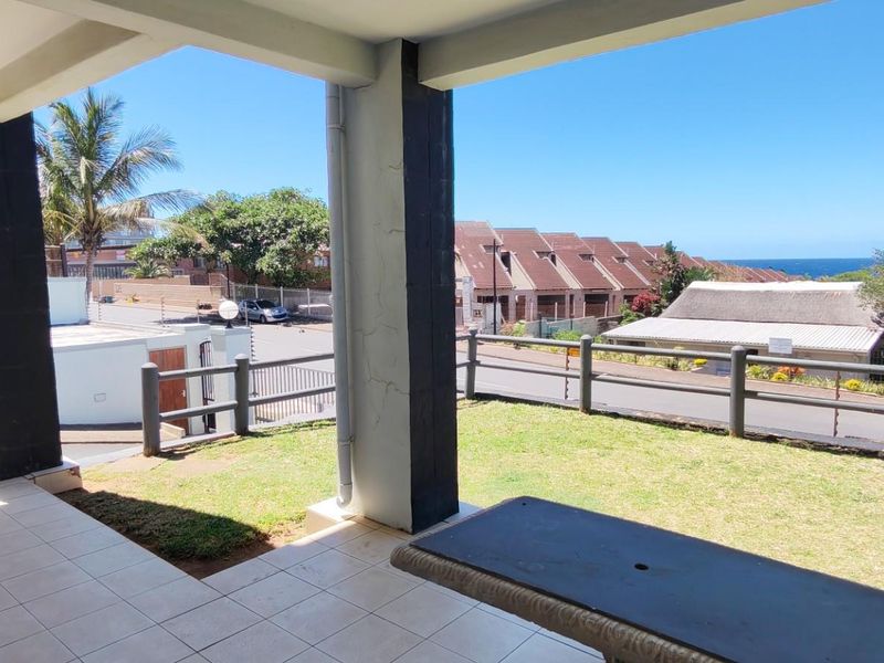 Ground Floor Apartment For Sale in Margate, KwaZulu Natal - Photo 3