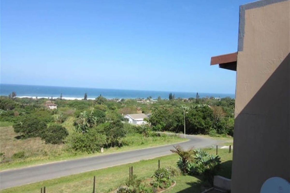 Duplex For Sale in Port Edward KwaZulu Natal - Photo 3