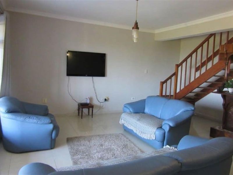 Duplex For Sale in Port Edward KwaZulu Natal - Photo 5