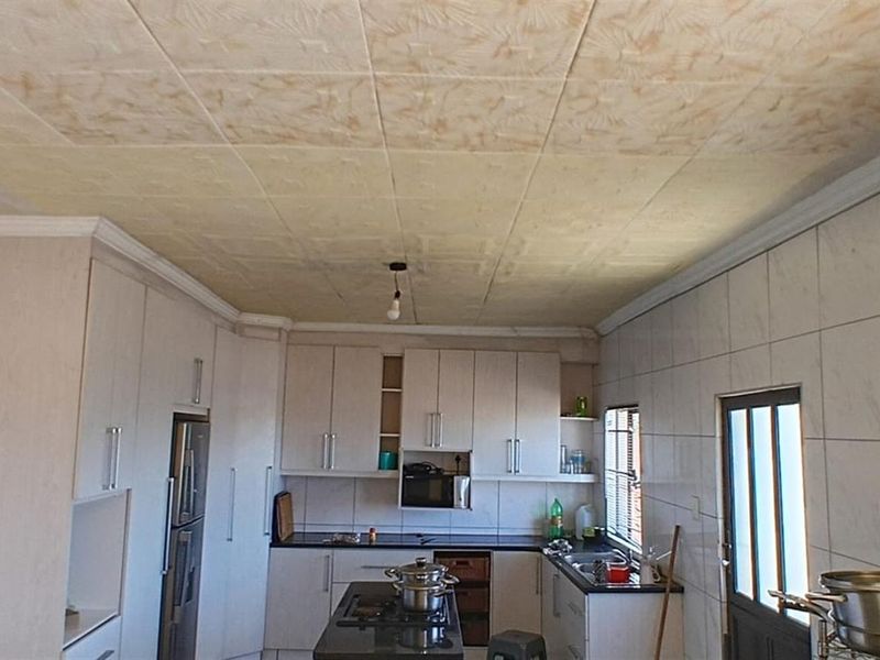 House For Sale in Mandlazini, Richards Bay, KwaZulu Natal - Photo 5