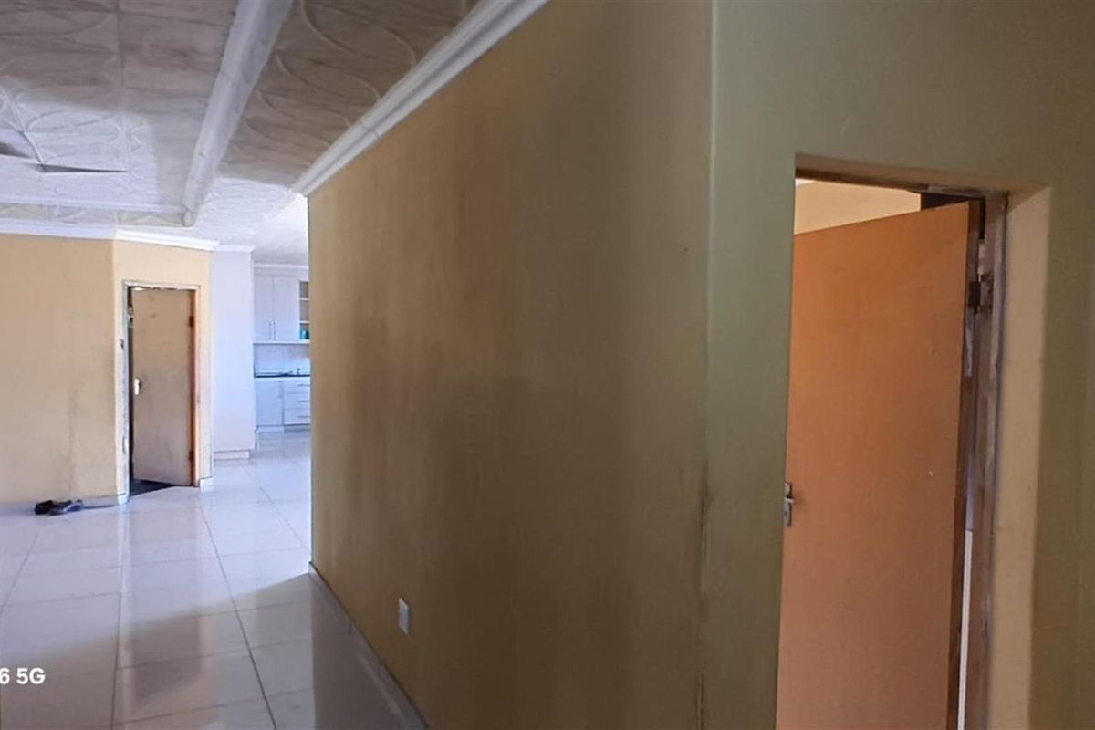 House For Sale in Mandlazini, Richards Bay, KwaZulu Natal - Photo 4