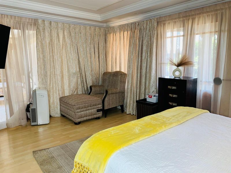 Exceptional 5-Bedroom House in an Estate in Amandasig - Photo 6
