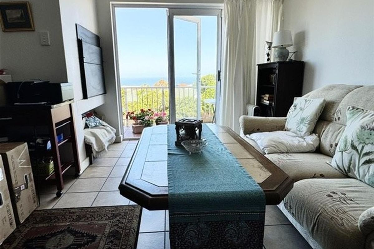 2 Bedroom Apartment! Priced To Sell, Excellent Investment! - Photo 4