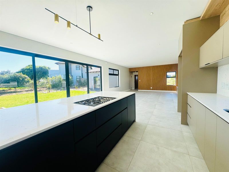 House For Sale in Langebaan Country Estate, Langebaan - Photo 4