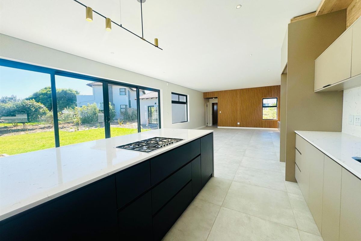 House For Sale in Langebaan Country Estate, Langebaan - Photo 4