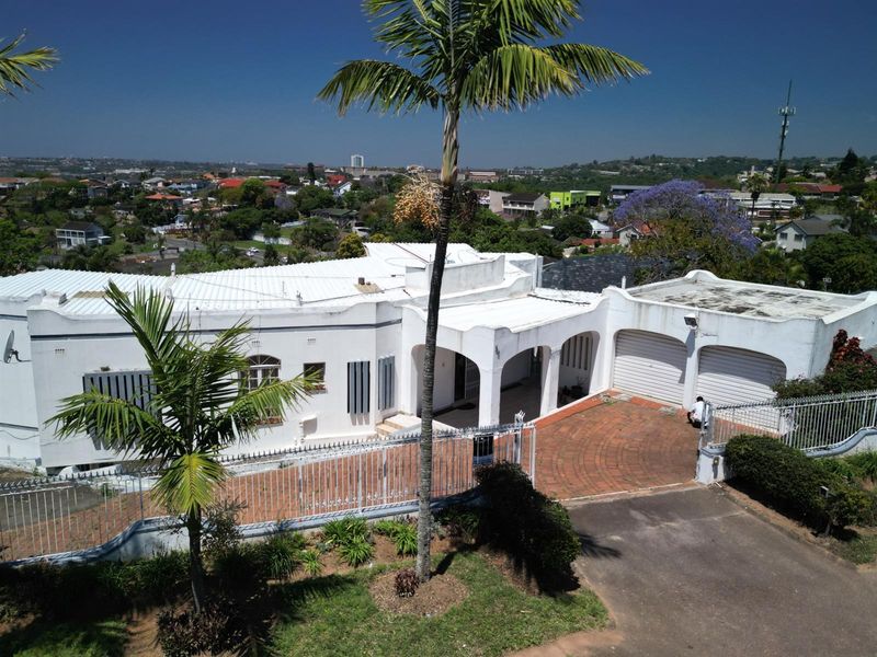 SPACIOUS 5 BEDROOM HOUSE IN RESERVOIR HILLS - Photo 3