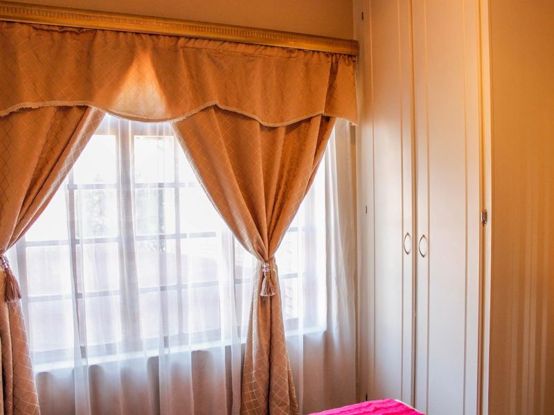 Elegant 4-Star Guesthouse in Aerorand, Middelburg - A Proven Income-Generating Investment - Photo 7