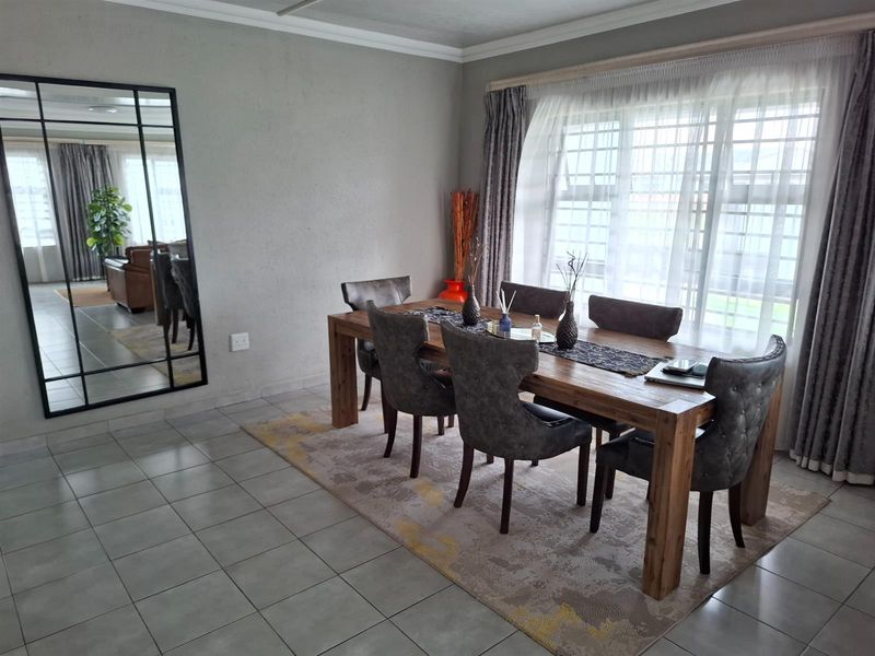 Where Modern Living Meets Family Comfort - A Home to Fall in Love With! - Photo 6