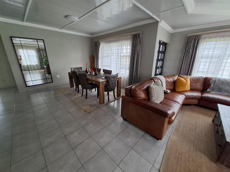 Where Modern Living Meets Family Comfort - A Home to Fall in Love With! - Photo 3