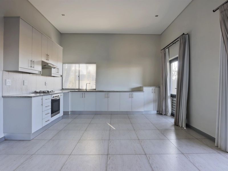 De Meule - Your Three-Bedroom Country Retreat in Philadelphia, Western Cape - Photo 7