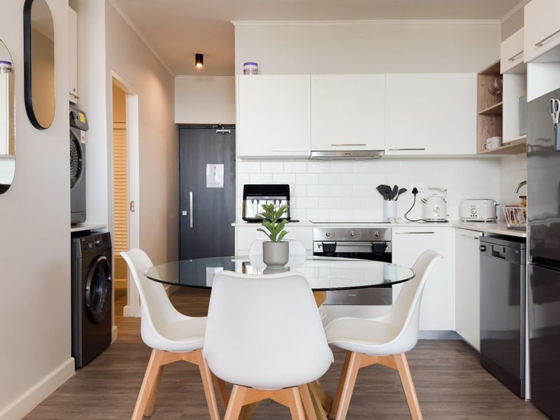 Apartment For Sale in Mossel Bay Central, Mossel Bay - Photo 2