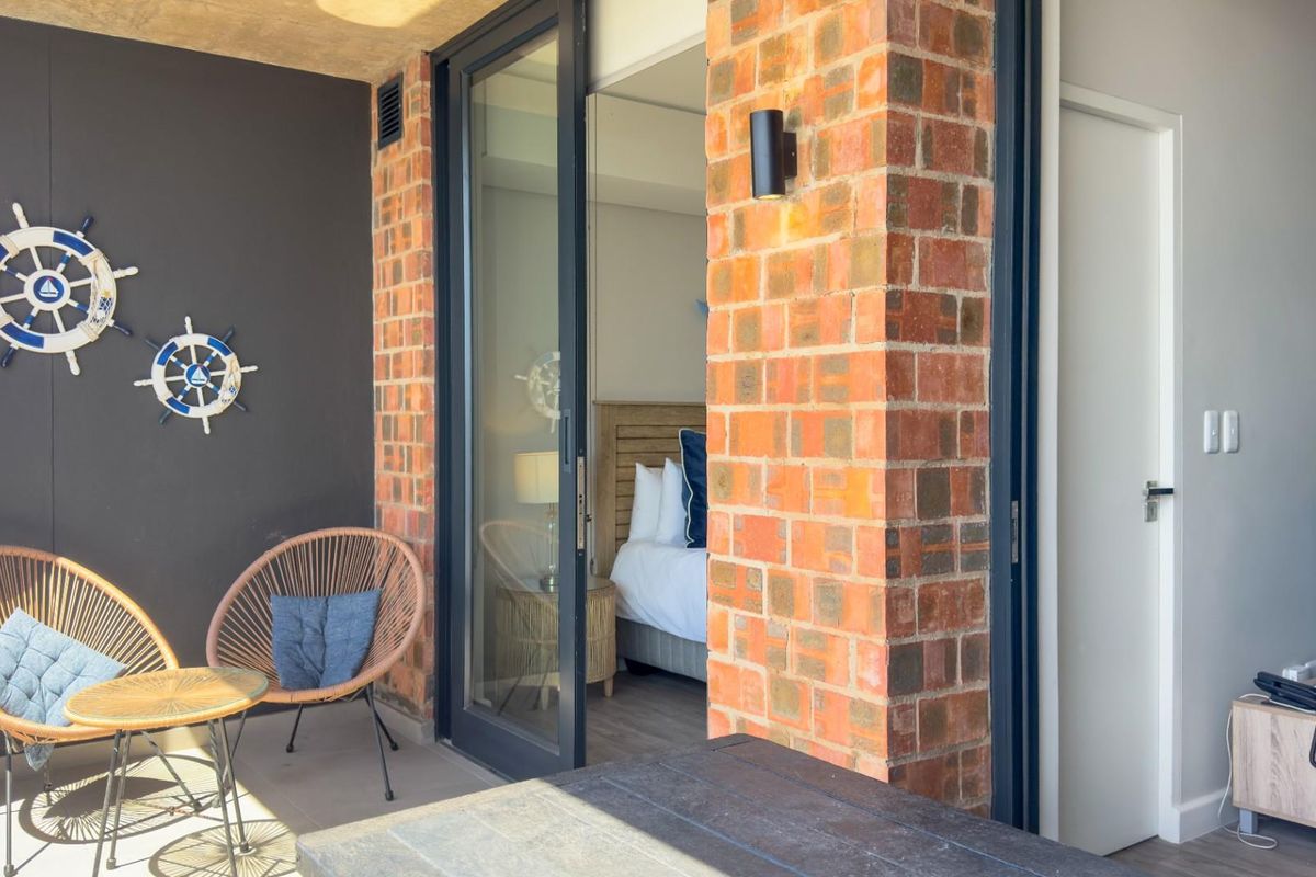 Apartment For Sale in Mossel Bay Central, Mossel Bay - Photo 4