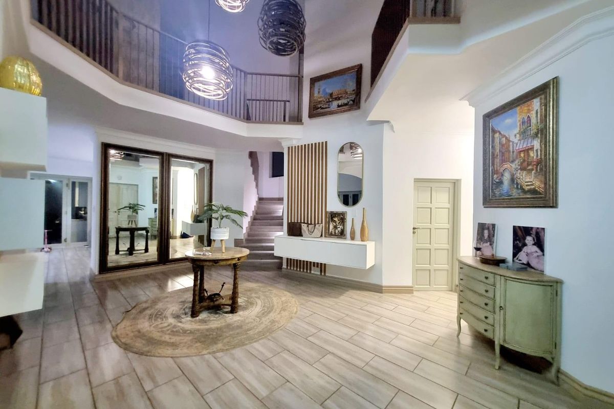 House For Sale in Boardwalk Manor, Pretoria - Photo 5