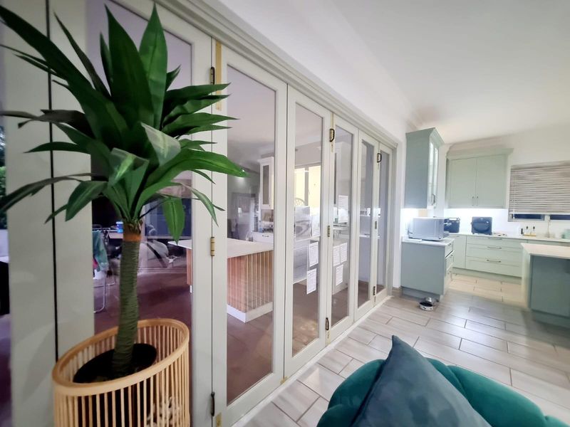 House For Sale in Boardwalk Manor, Pretoria - Photo 4