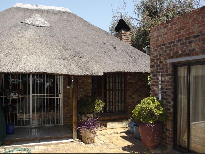 House For Sale in Three Rivers, Vereeniging - Photo 3