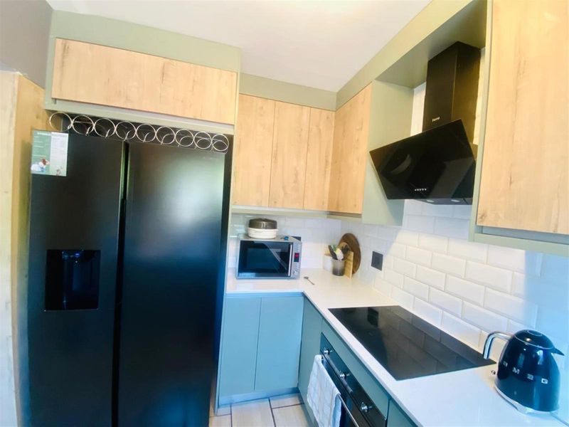 Townhouse For Sale in Sundowner, Randburg - Photo 10