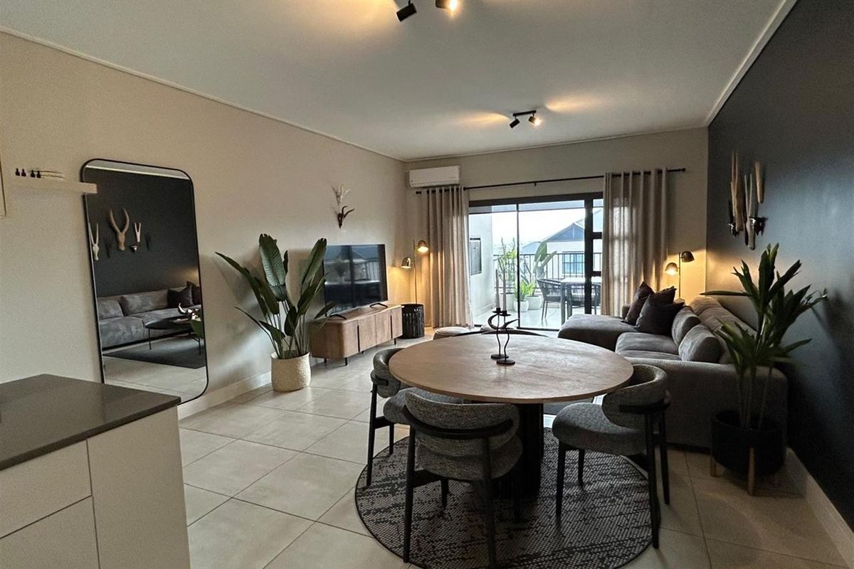 Newly Furnished Upmarket Apartment at Polofields Waterfall - Photo 2