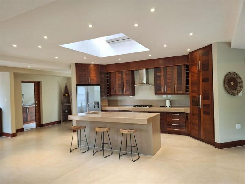 House and vacant stand with traverse for sale in Raptors View Wildlife Estate, Hoedspruit - Photo 6