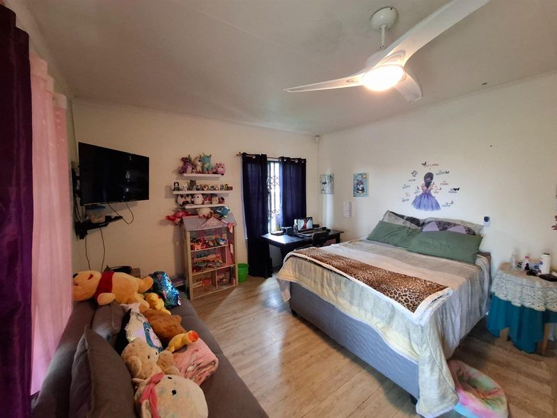 House For Sale in Uvongo, Margate, KwaZulu Natal - Photo 9