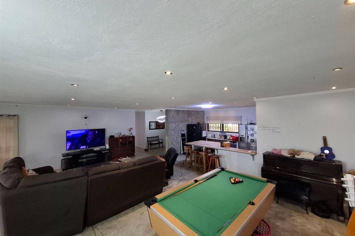 House For Sale in Uvongo, Margate, KwaZulu Natal - Photo 5