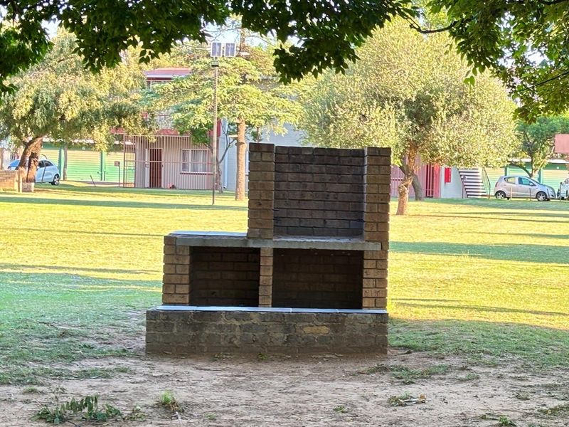 2 Bedroom Flat for sale - Sasolburg - Photo 7