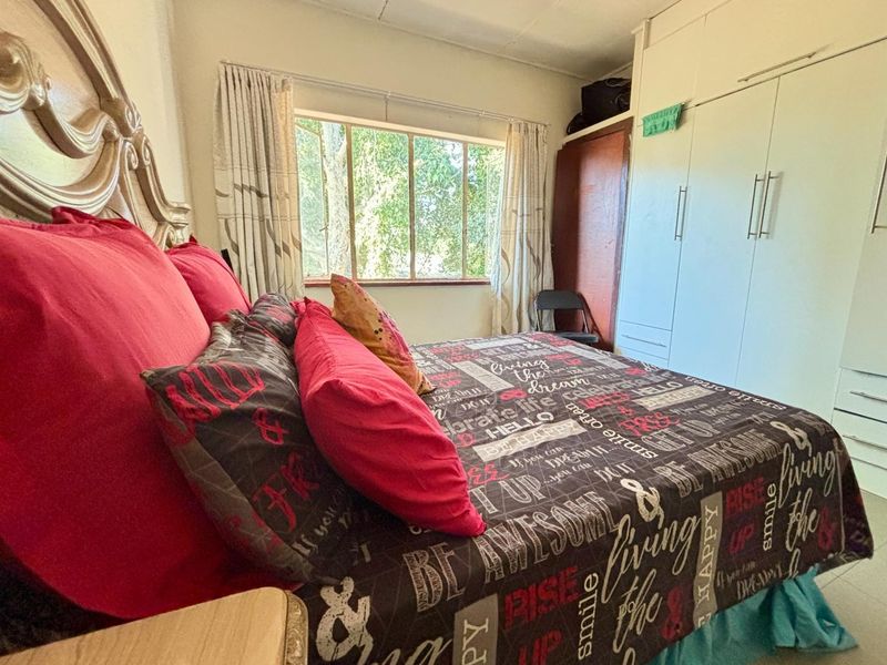 2 Bedroom Flat for sale - Sasolburg - Photo 2