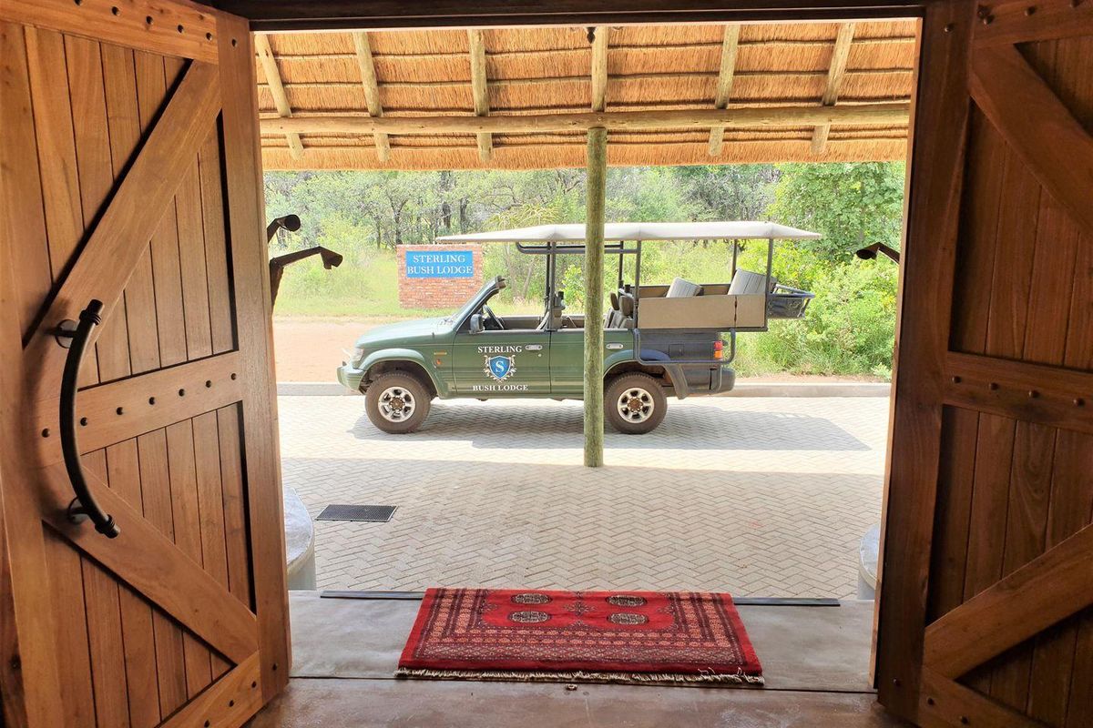 Commercial Property For Sale in Hartbeespoort Rural, Hartbeespoort, North West - Photo 3