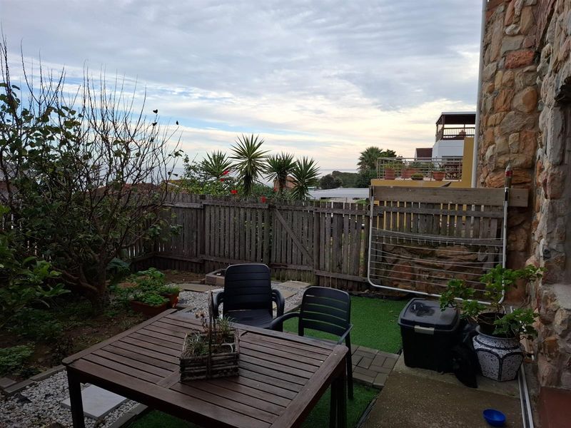 Double Story - Ideal For Extended Family - Photo 4