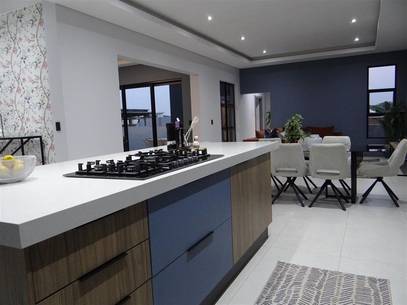 4 Bedroom House in Fountainbrook Estate - Photo 7