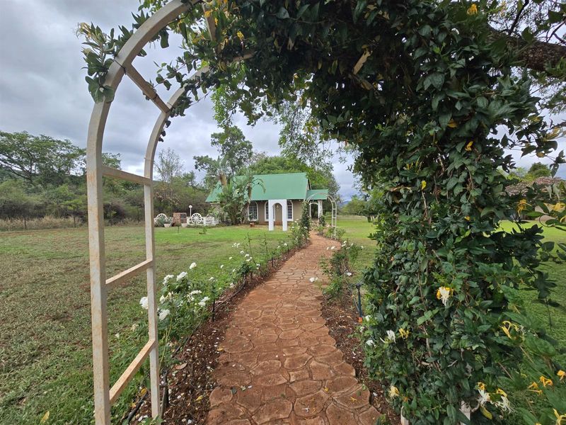 A Symphony of Style - Luxurious Guesthouse, Wedding Venue & Sustainable Lifestyle Estate - Photo 2