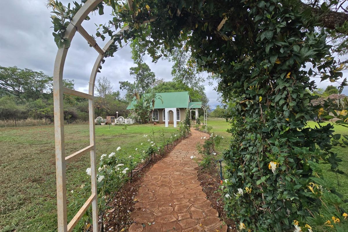 A Symphony of Style - Luxurious Guesthouse, Wedding Venue & Sustainable Lifestyle Estate - Photo 2