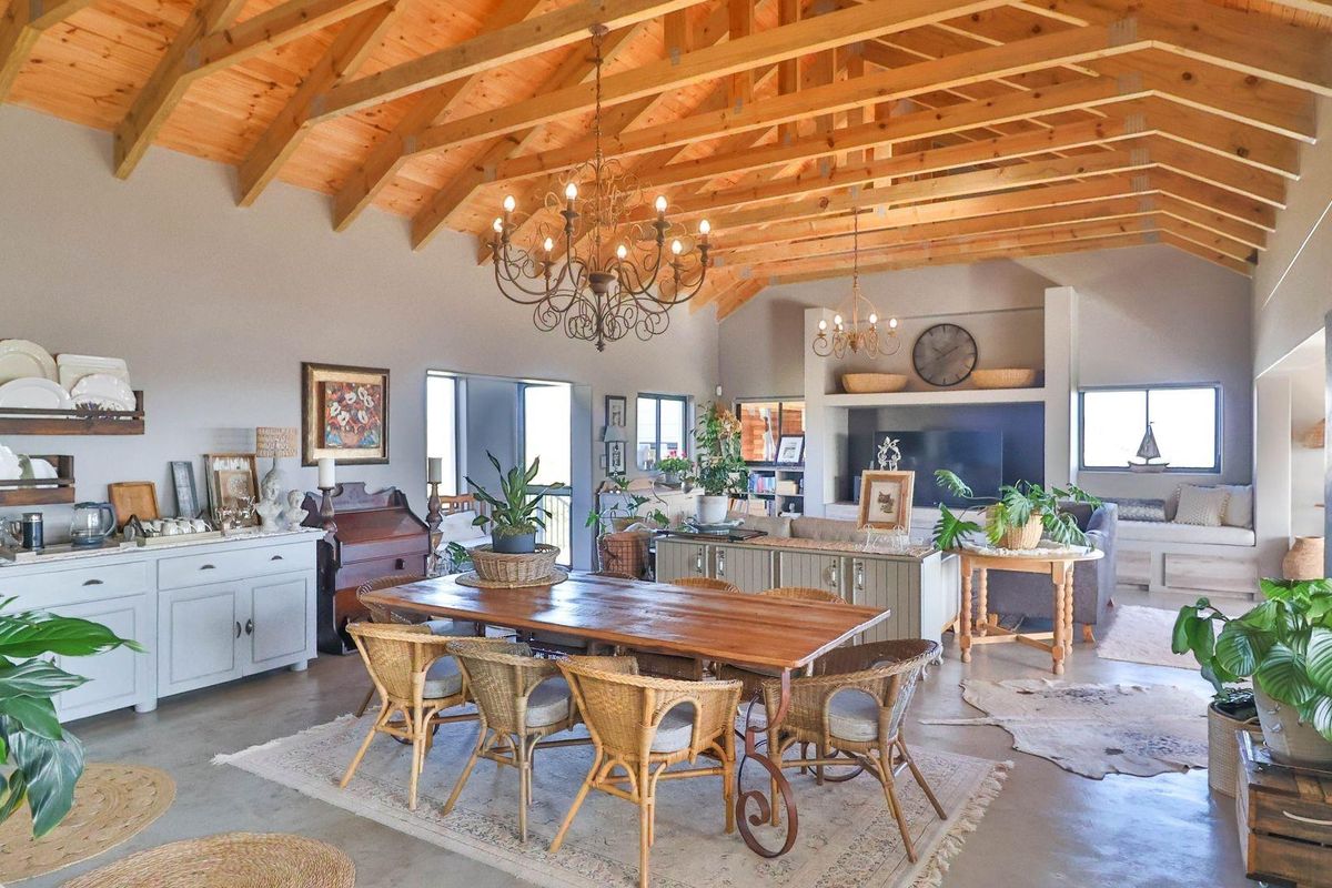 House For Sale in Country Club, Langebaan - Photo 2