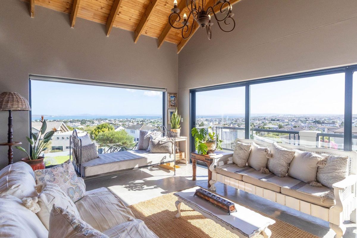 House For Sale in Country Club, Langebaan - Photo 4