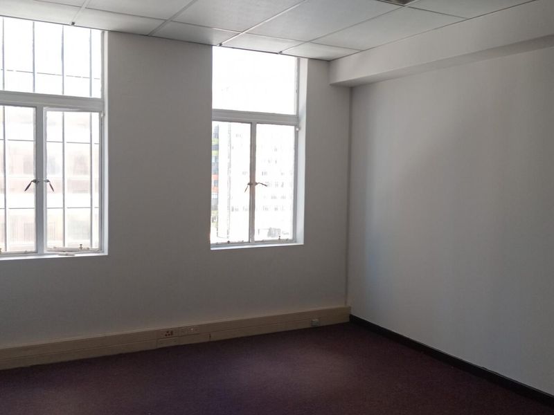 Office To Rent in Johannesburg, Gauteng - Photo 8